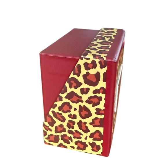 House of Harlow 1960 Gold and Coral Agate Earrings - Picture 4 of 4